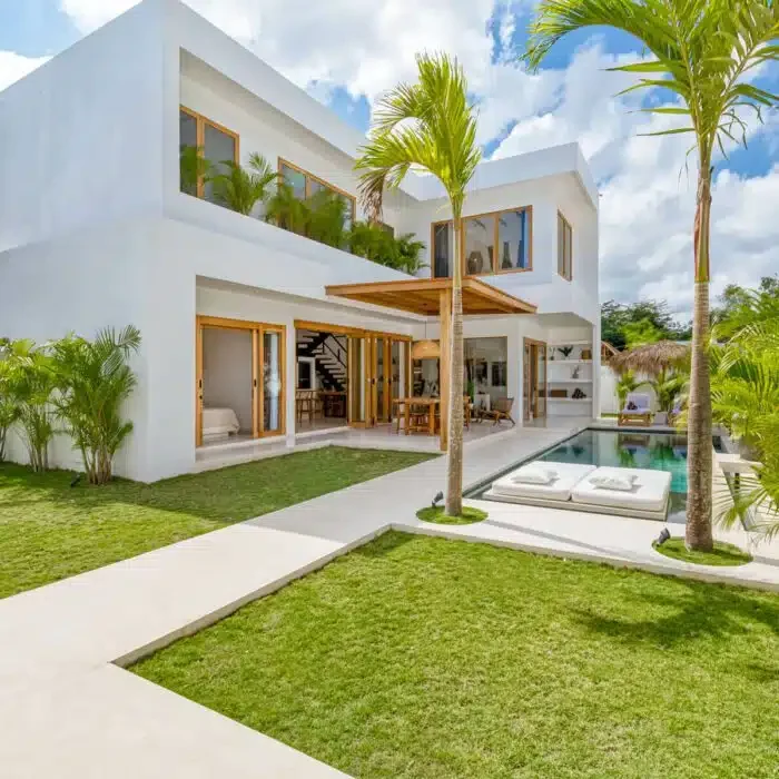 Villa nova 700x700 1